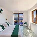 Hotel Bristol 4*