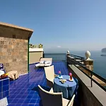 Hotel Bristol 4*