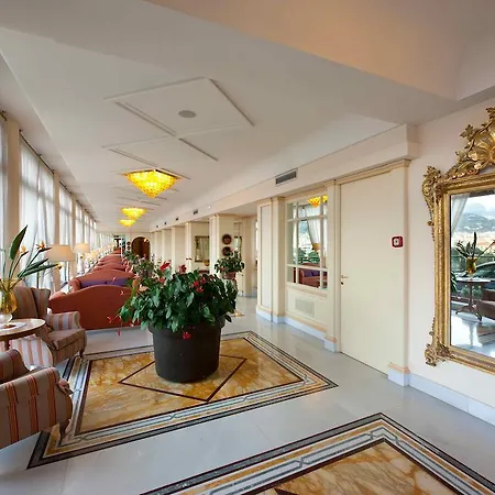 Otel Bristol
