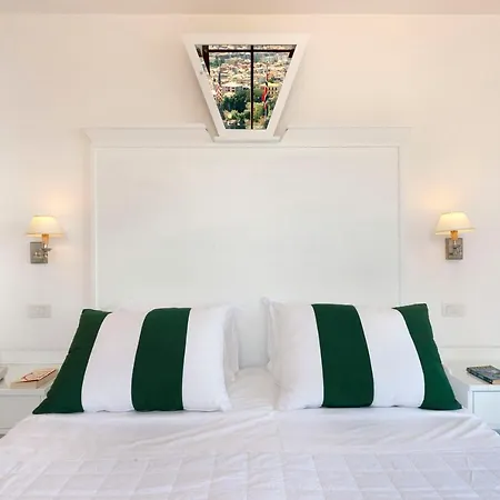 Bristol Otel 4*