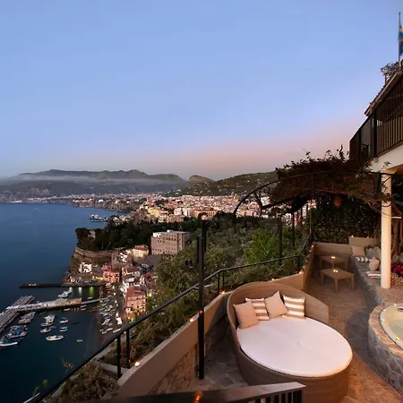 브리스톨 4* 소렌토