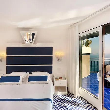 Bristol Hotel Sorrento