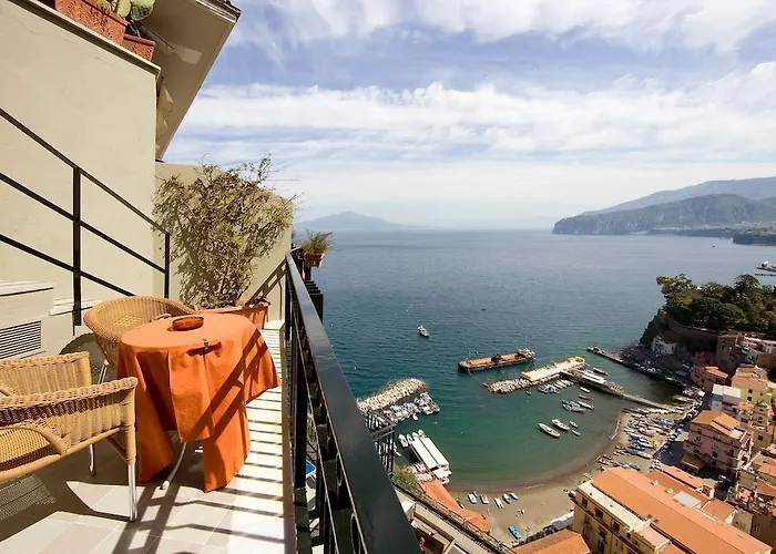 布里斯托尔酒店 酒店 索伦托