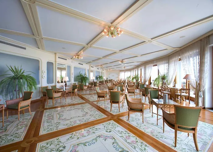 酒店 布里斯托尔酒店