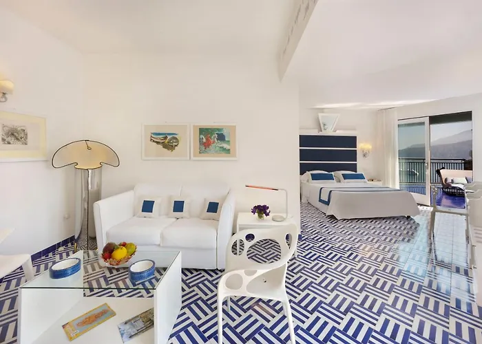 布里斯托尔酒店 索伦托